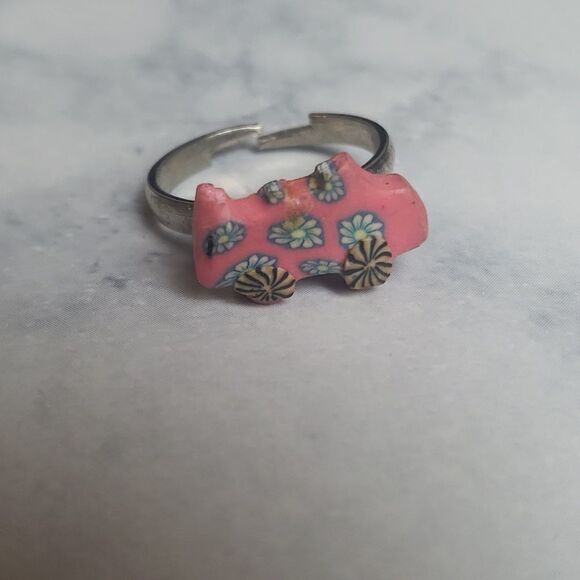 Y2Kā
HippieāCarĀ Ring - Picture 2 of 5